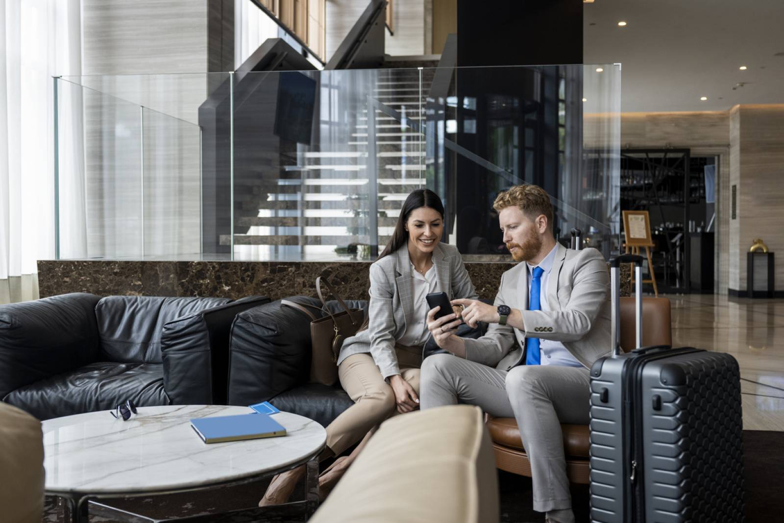 Ouvrir une entreprise à Dubaï avec toutes les démarches légales et coûts pour entrepreneurs étrangers Casablanca, Maroc